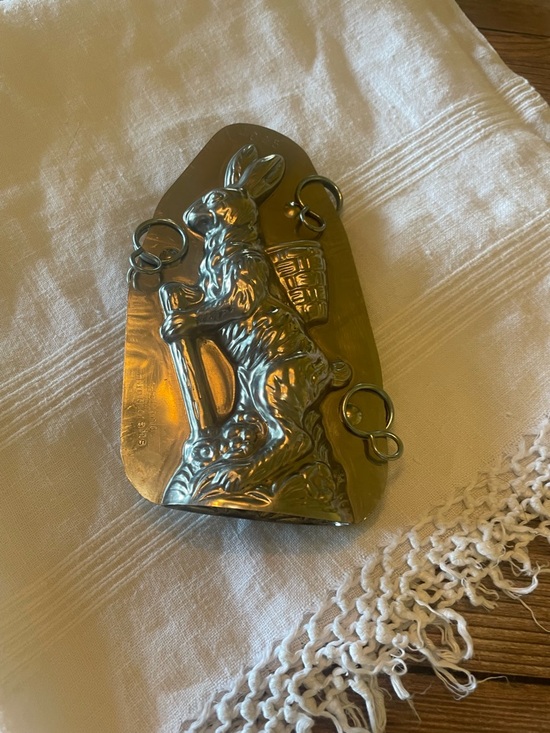 Antique Other - Antique Rabbit Metal Chocolate Mold ~ Holland